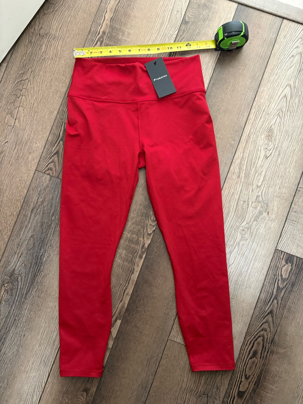 Fabletics Define PowerHold High Waisted 7/8 Leggings Red M NWT